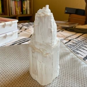 Selenite Tower